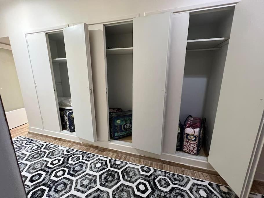 Luxury Apartment Downtown Il Cairo Esterno foto