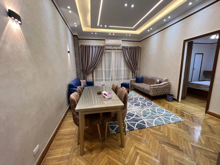 Luxury Apartment Downtown Il Cairo Esterno foto